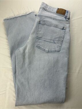 American Eagle (6, X-Long) Light Wash High Rise Straight Leg Jeans Y2K Denim